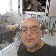 Laureato in economia e commercio disponibile per lezioni